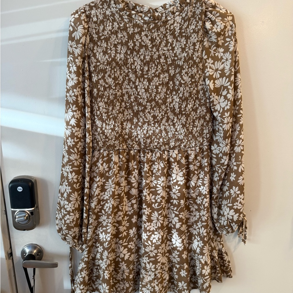 Floral Brown and White Altar’d State Dress - Picture 1 of 2